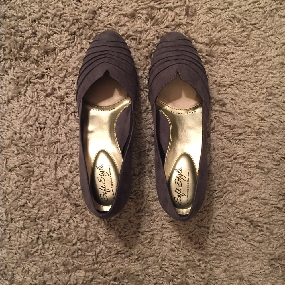 👣 Soft Style by Hush Puppies. Gerdie Wedge Pumps